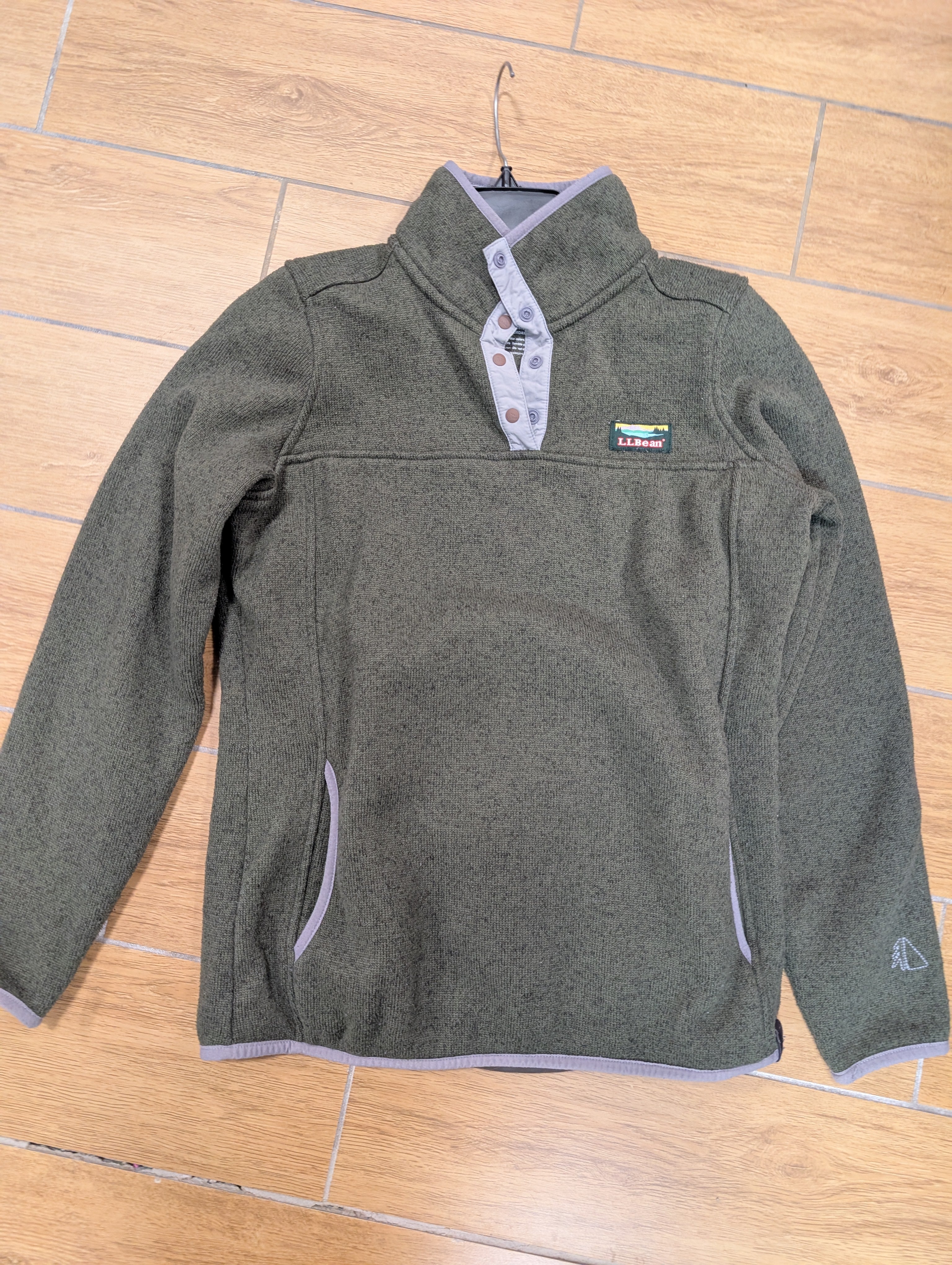 gn llbean sweatshirt, s