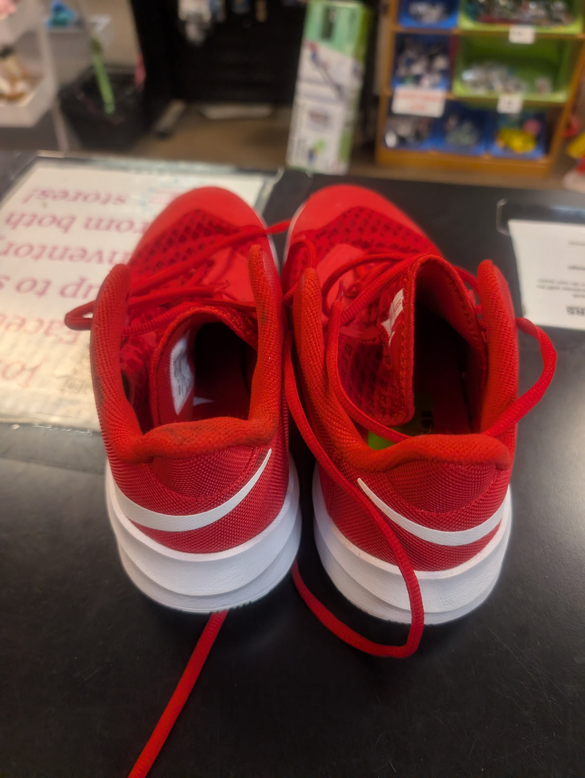 r nike sneaker, 11