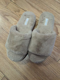 Bn Muk luk Fuzzy Slipper, 7/8