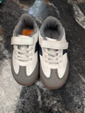 gy Cat & Jack sneaker, 8