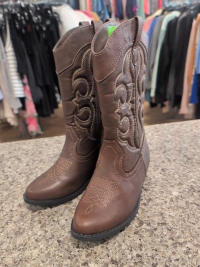 bn Cat & Jack cowgirl boots new, 1