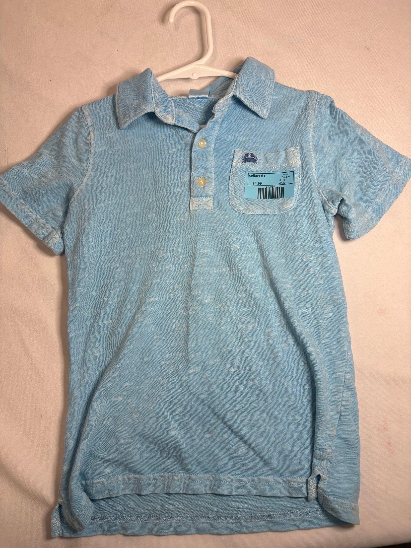 blue  collared t, 6
