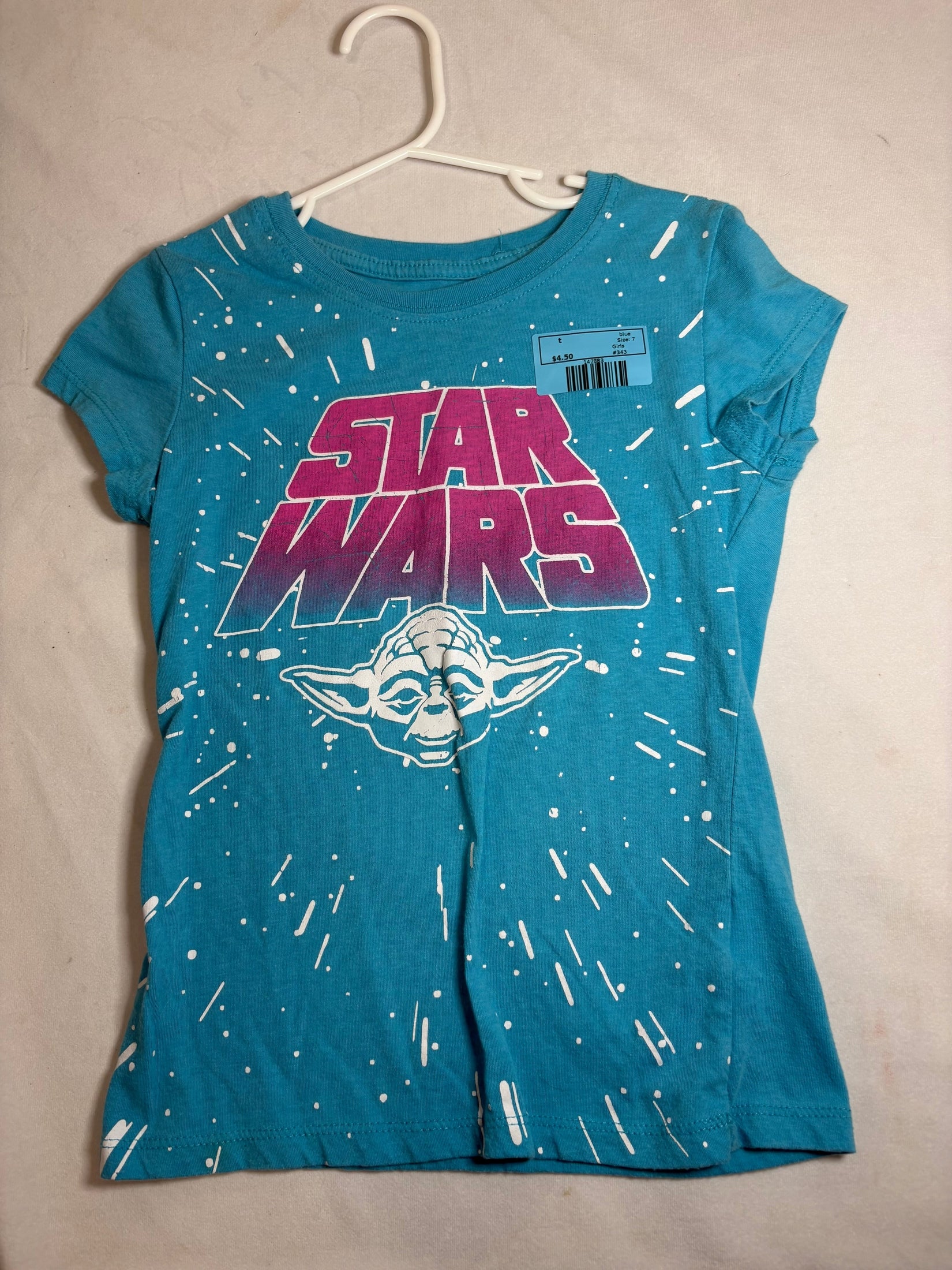 blue  t, 7