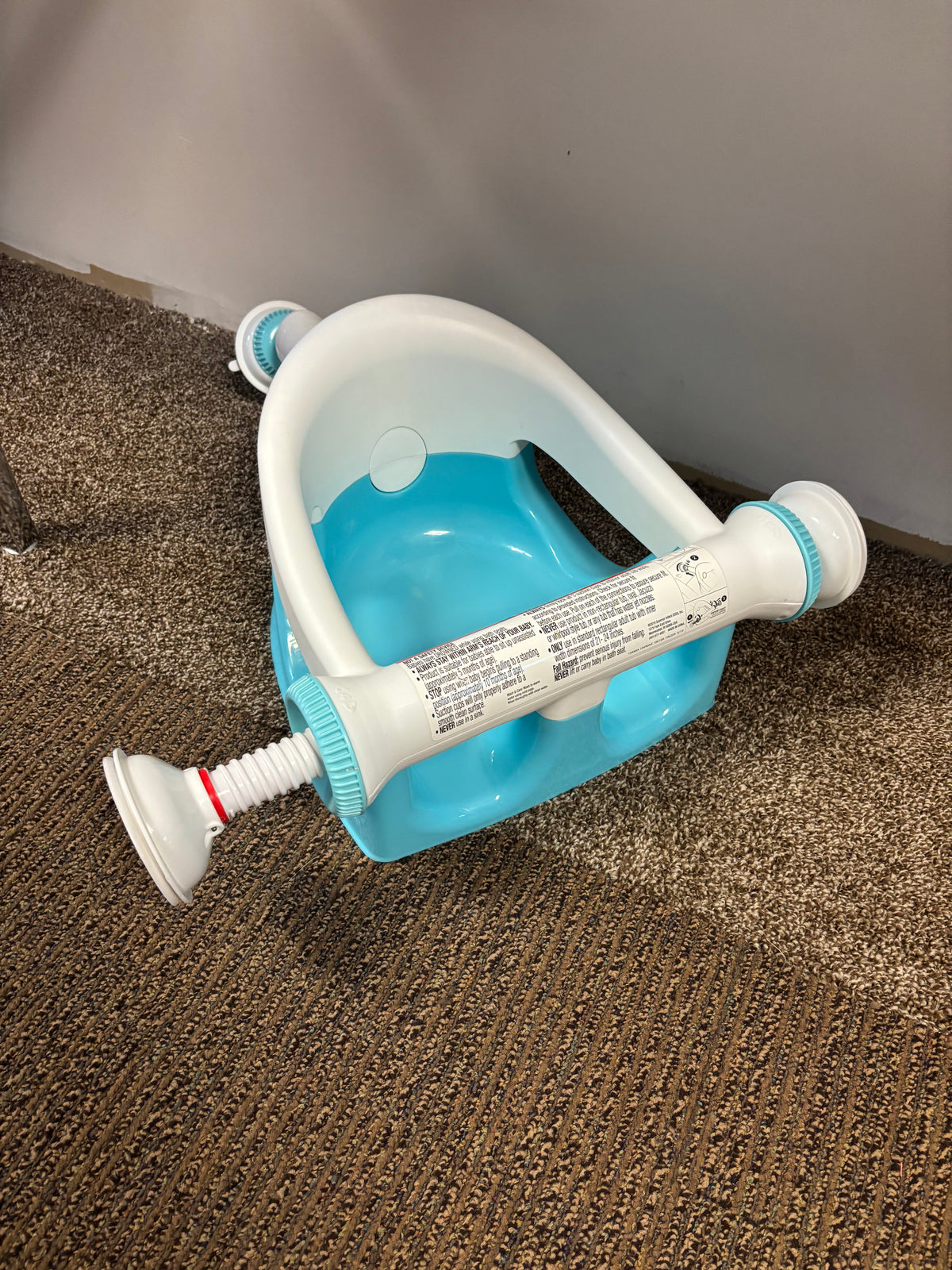 blue Summer infant bath seat