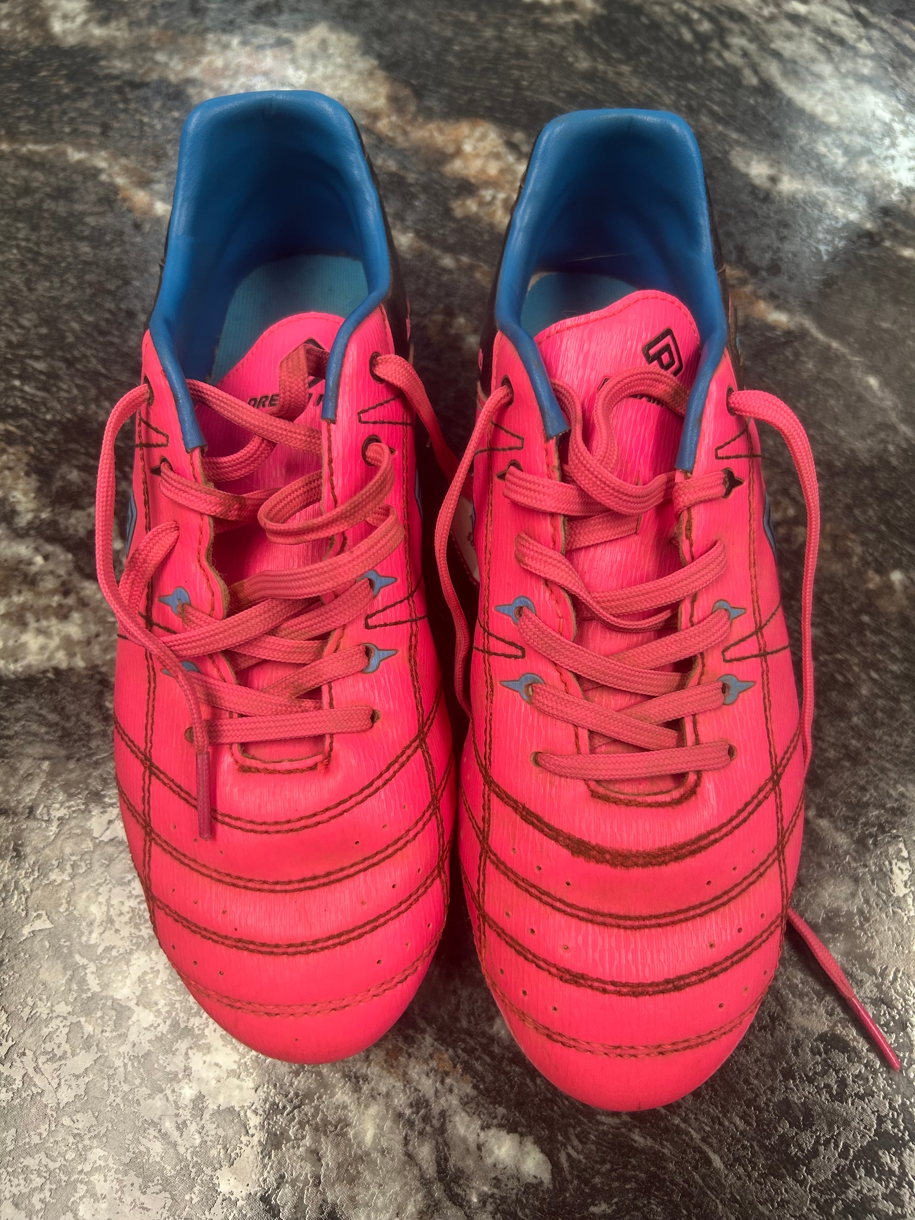 Pk  Cleats, 5