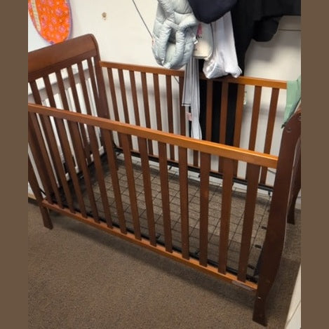 Delta Delta 3 In 1 Crib, None