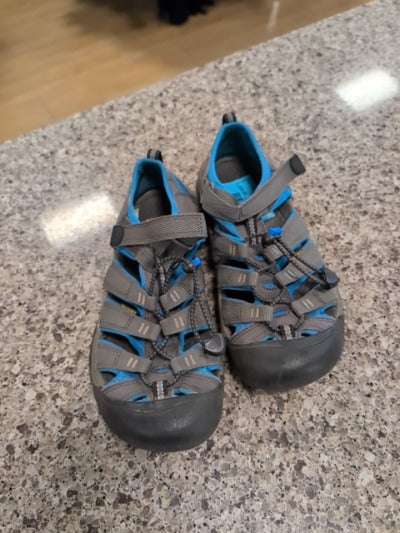 bu  keen sandals, 5