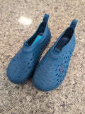 bu speedo water shoes, 9/10